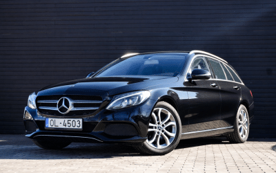 Mercedes C220 2017. gada